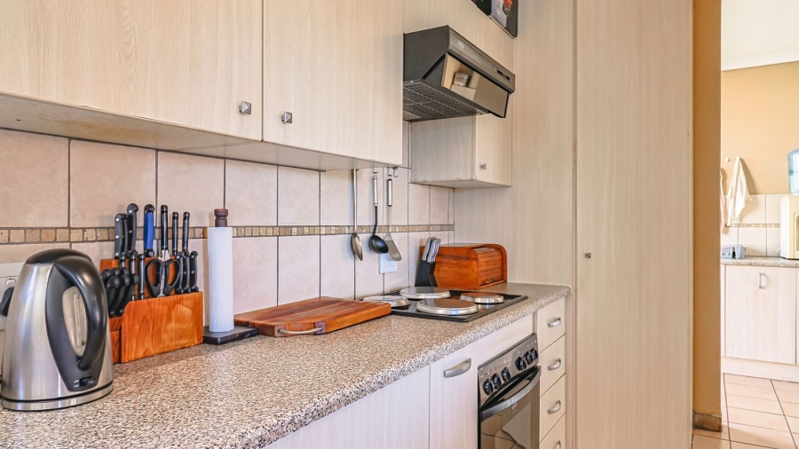 3 Bedroom Property for Sale in Safari Gardens North West